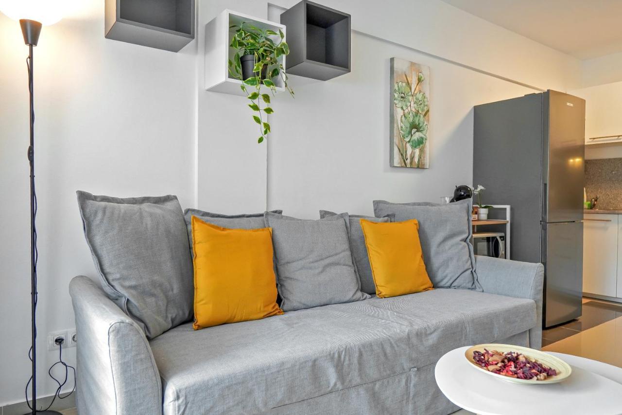 Beachfront Lovely Paraiso Del Sur A106 Apartment